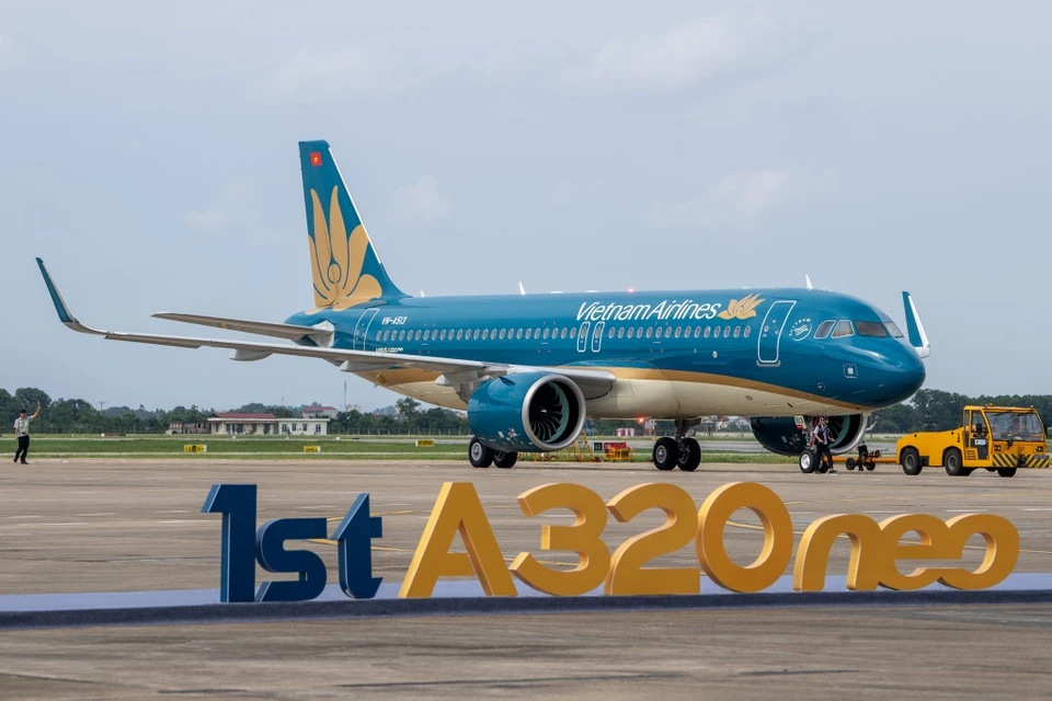 img-vietnam-airlines-nhan-chiec-airbus-a320neo-dau-tien